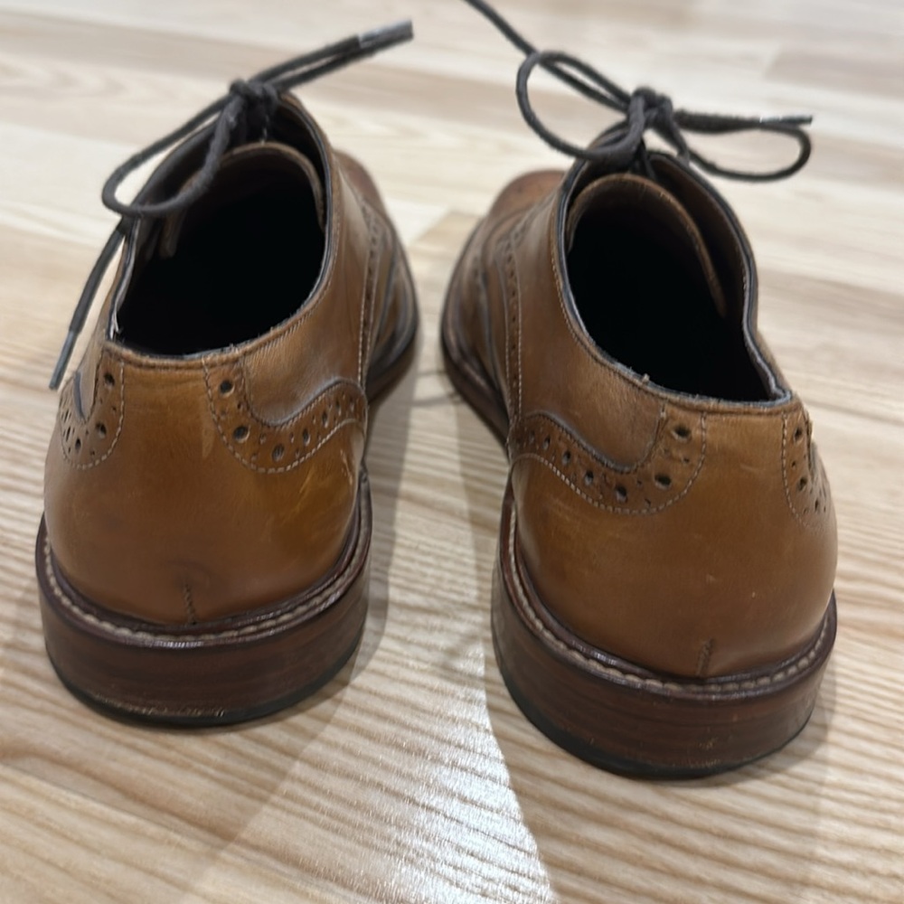 Joseph Abboud wingtip Oxford shoes - Picture 3 of 7